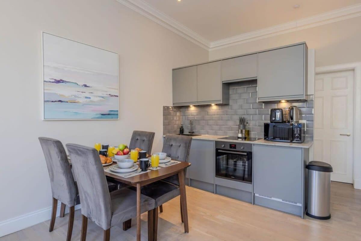 Dragon Suites - Edinburgh City Centre 2 Bed Apartment Eksteriør billede